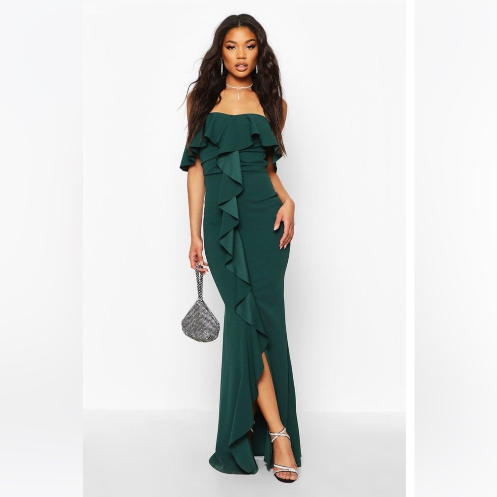 Boohoo Bardot Ruffle Front off the shoulder Maxi Dress, size 6